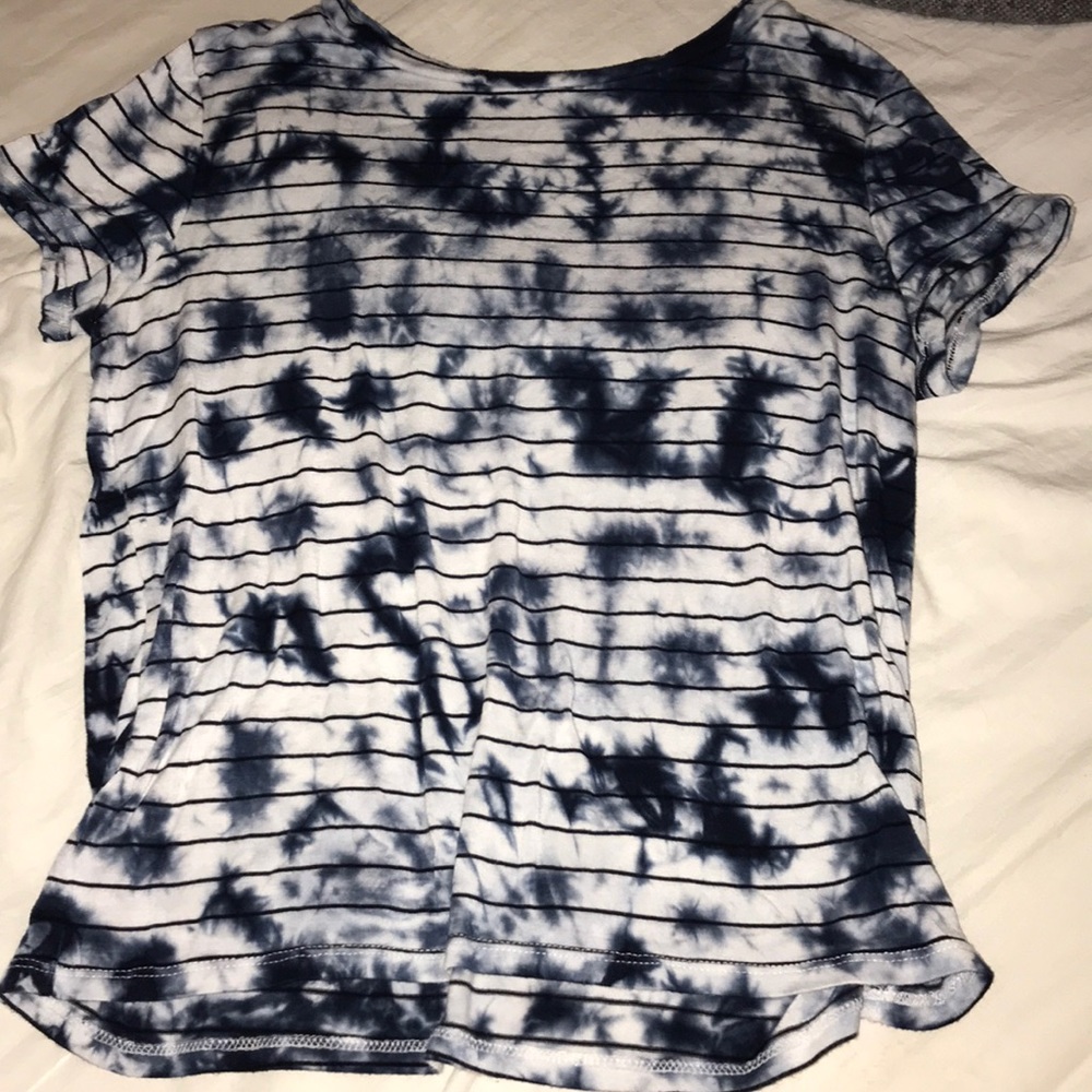 american eagle tshirt